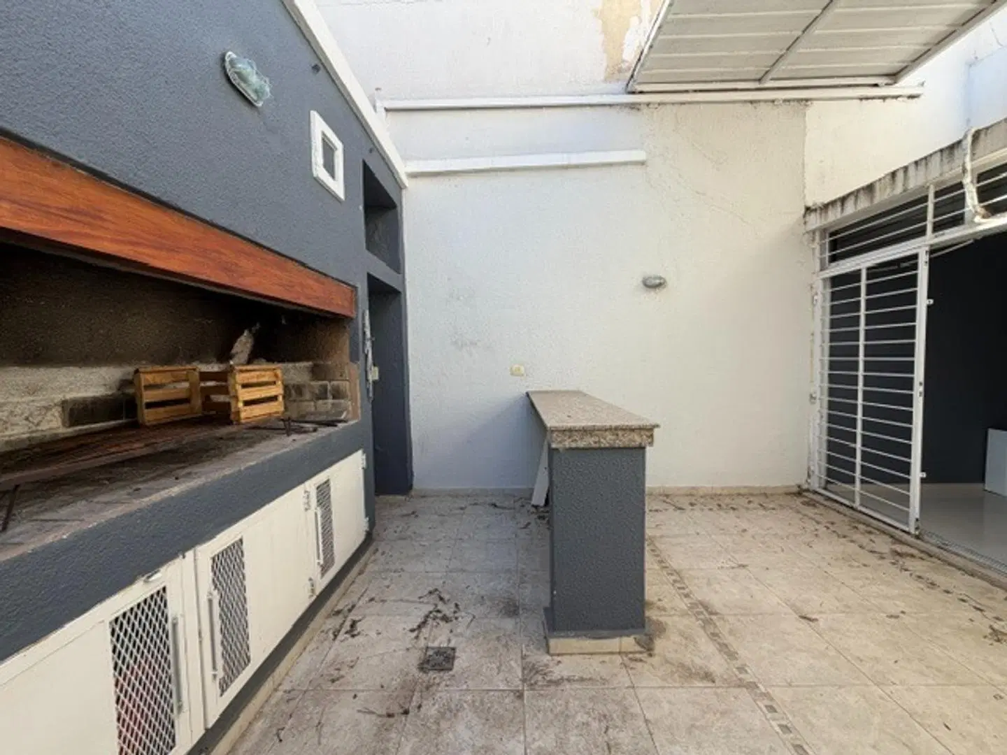 Casa en Alquiler 3 dormitorios pileta quincho 3