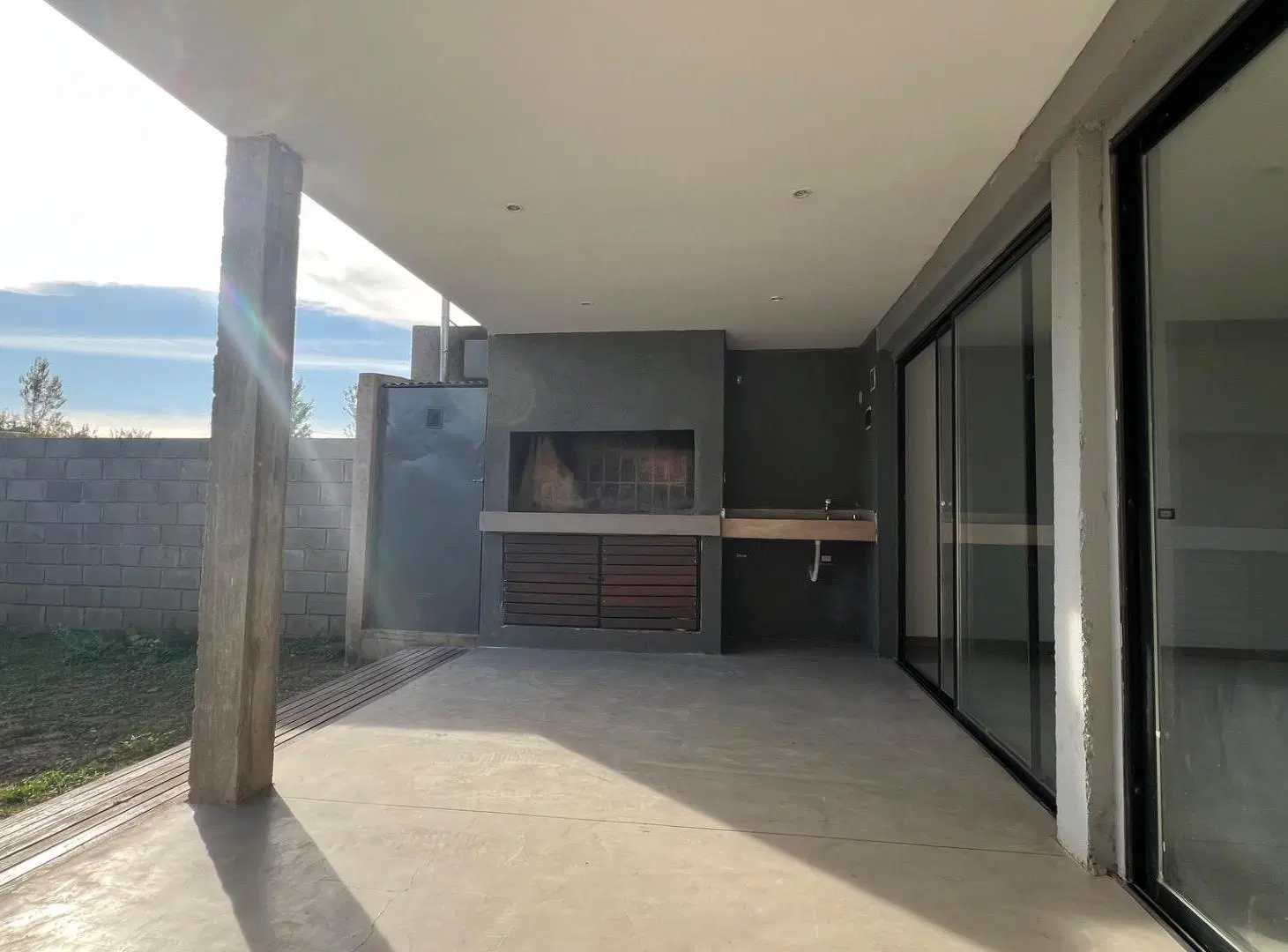 DUPLEX EN VENTA EN DISTRITO SUR 5