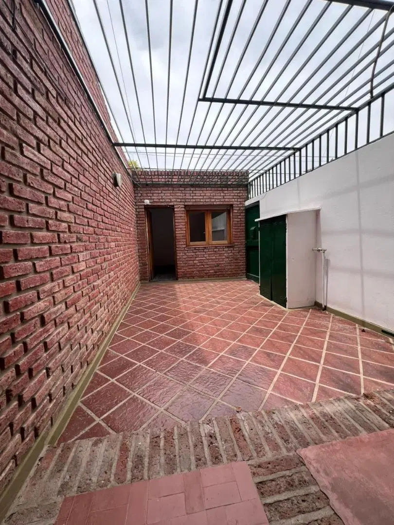 CASA APTA CREDITO CALLE PERU 5