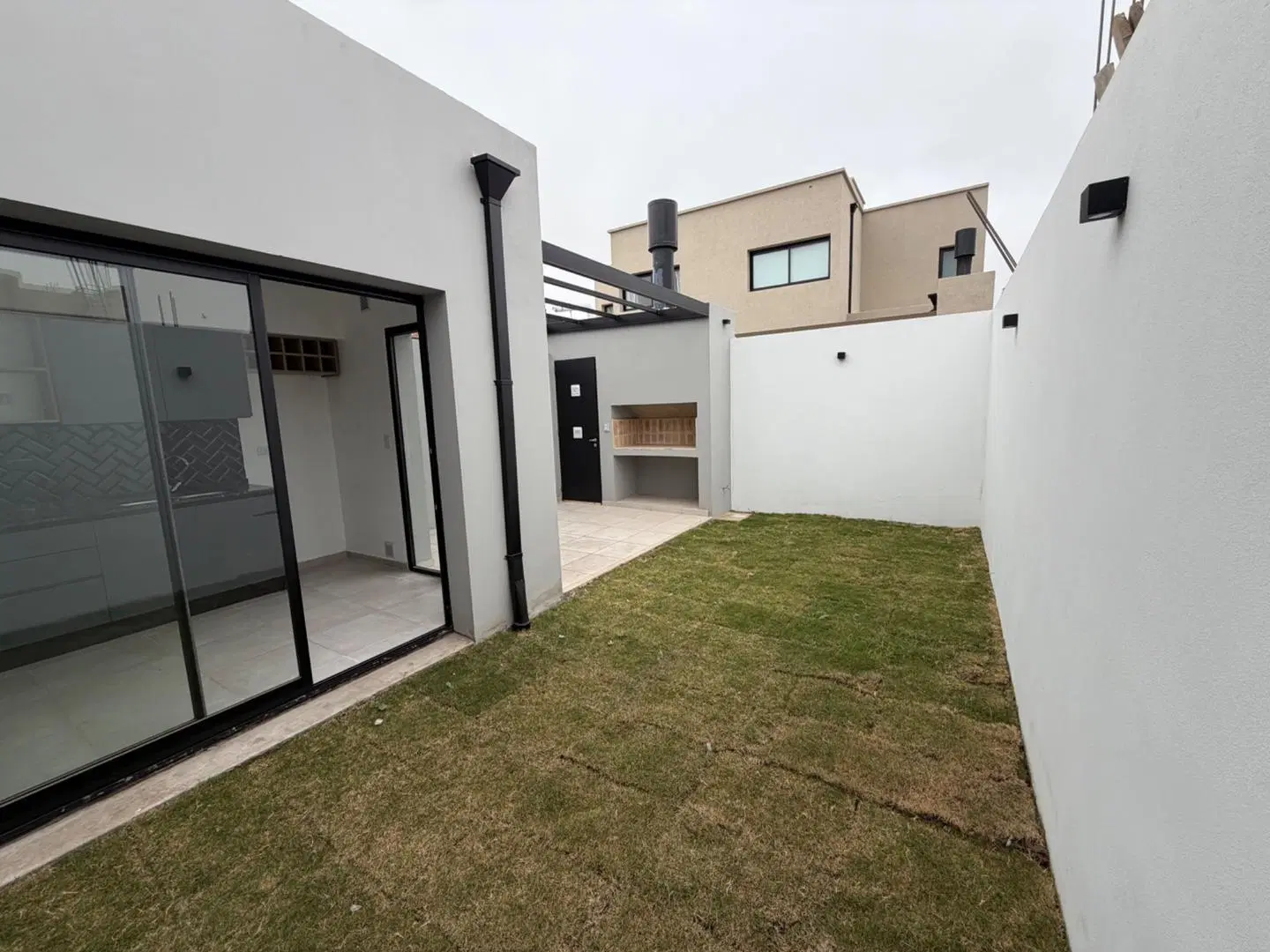 Dúplex a la venta a estrenar en Rincones  de Manantiales 2