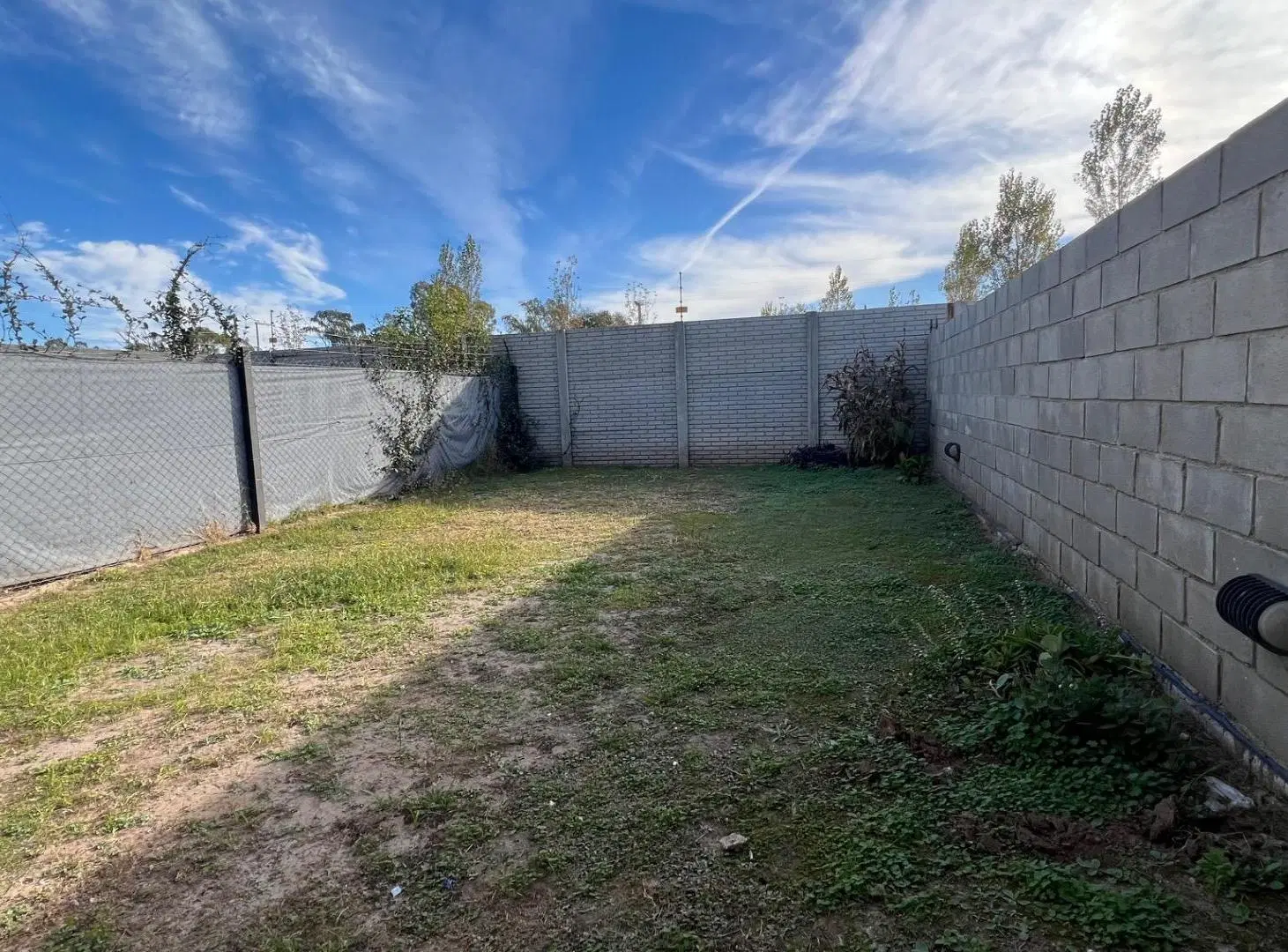 DUPLEX EN ALQUILER EN DISTRITO SUR 4