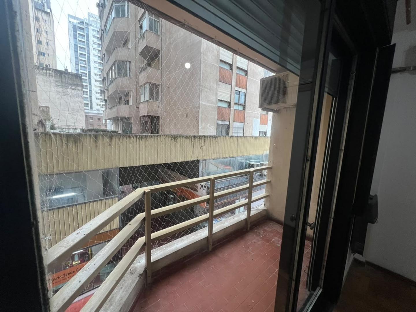 Foto de Departamento en alquiler 2 dormitorios con balcón externo, imagen 2