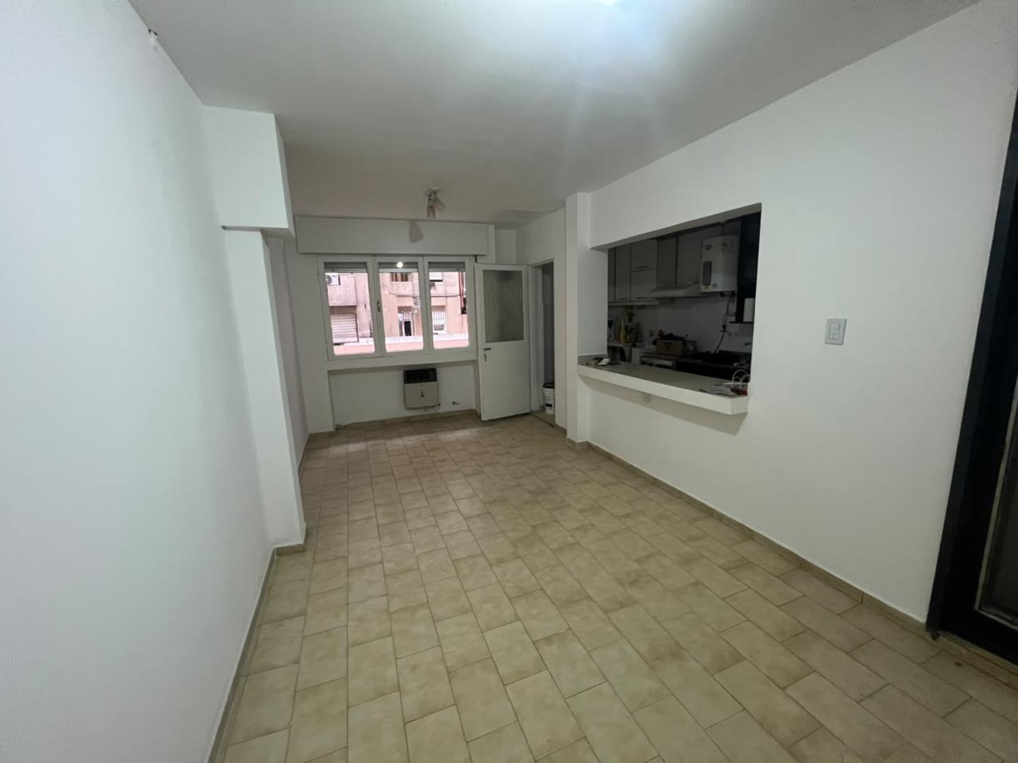 Foto de Departamento en alquiler 2 dormitorios con balcón externo, imagen 5