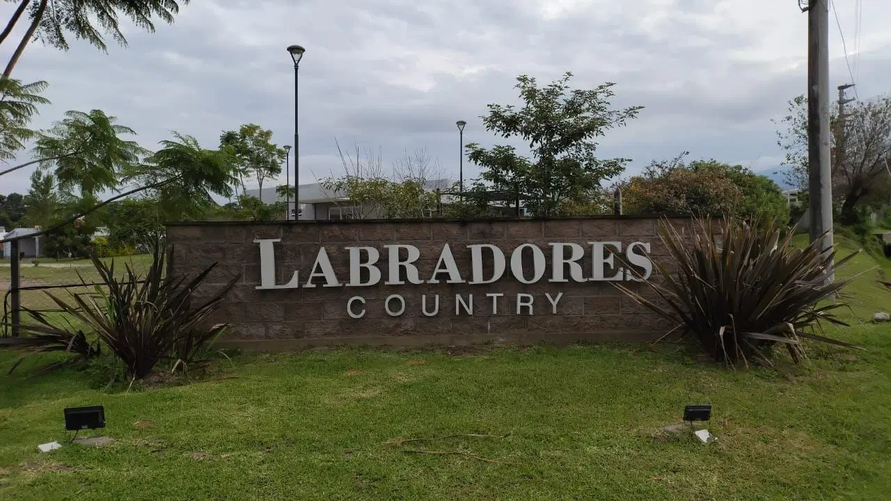 Lote en Labradores 1 venta 6