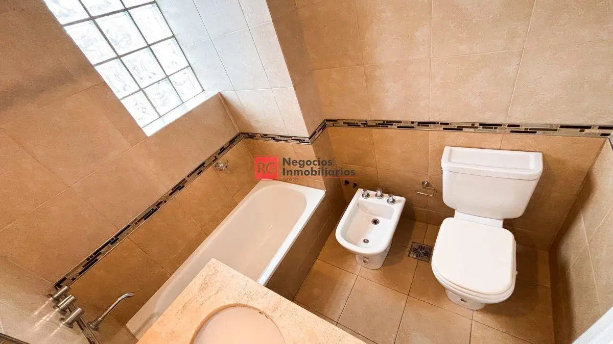 Departamento de 60 m² con 1 dormitorio en alquiler - Salta Capital 1