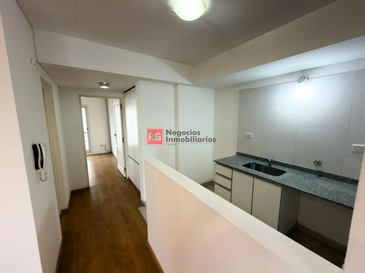 Departamento de 45 m² con 1 dormitorio en venta en calle Leguizamon 1405 3
