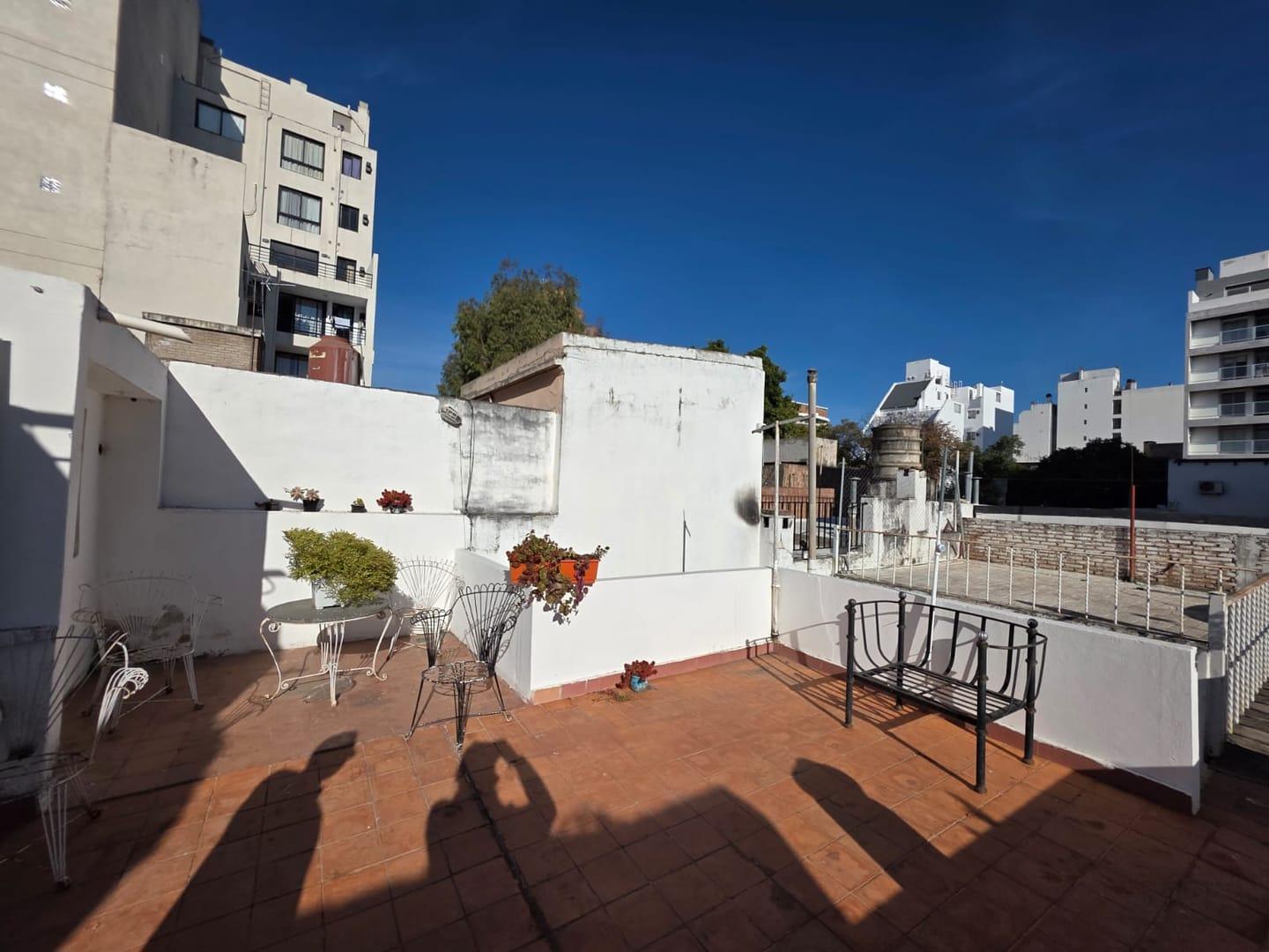 Foto de ALTA CÓRDOBA - REGINO MADERS 1439 - CASA EN ALQUILER, imagen 2
