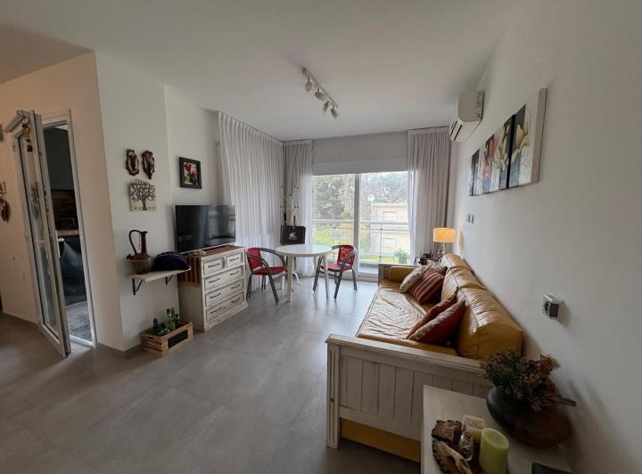 Foto de Departamento 2 ambientes A 100mts del mar - Edificio Amaneceres, imagen 3