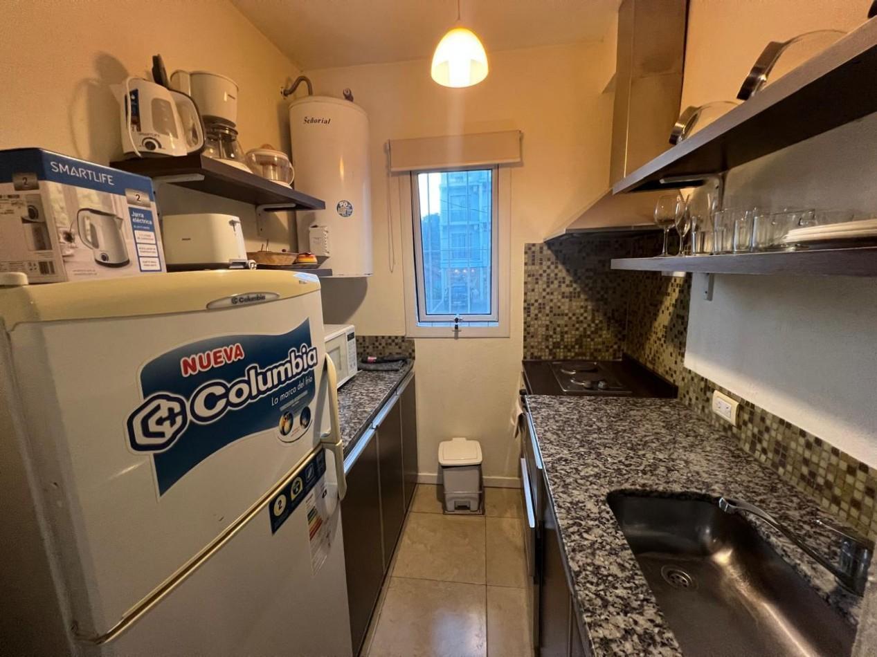 Foto de VENTA DE DEPARTAMENTO- Azopardo 29, a poco metros del mar. Valeria del, imagen 2