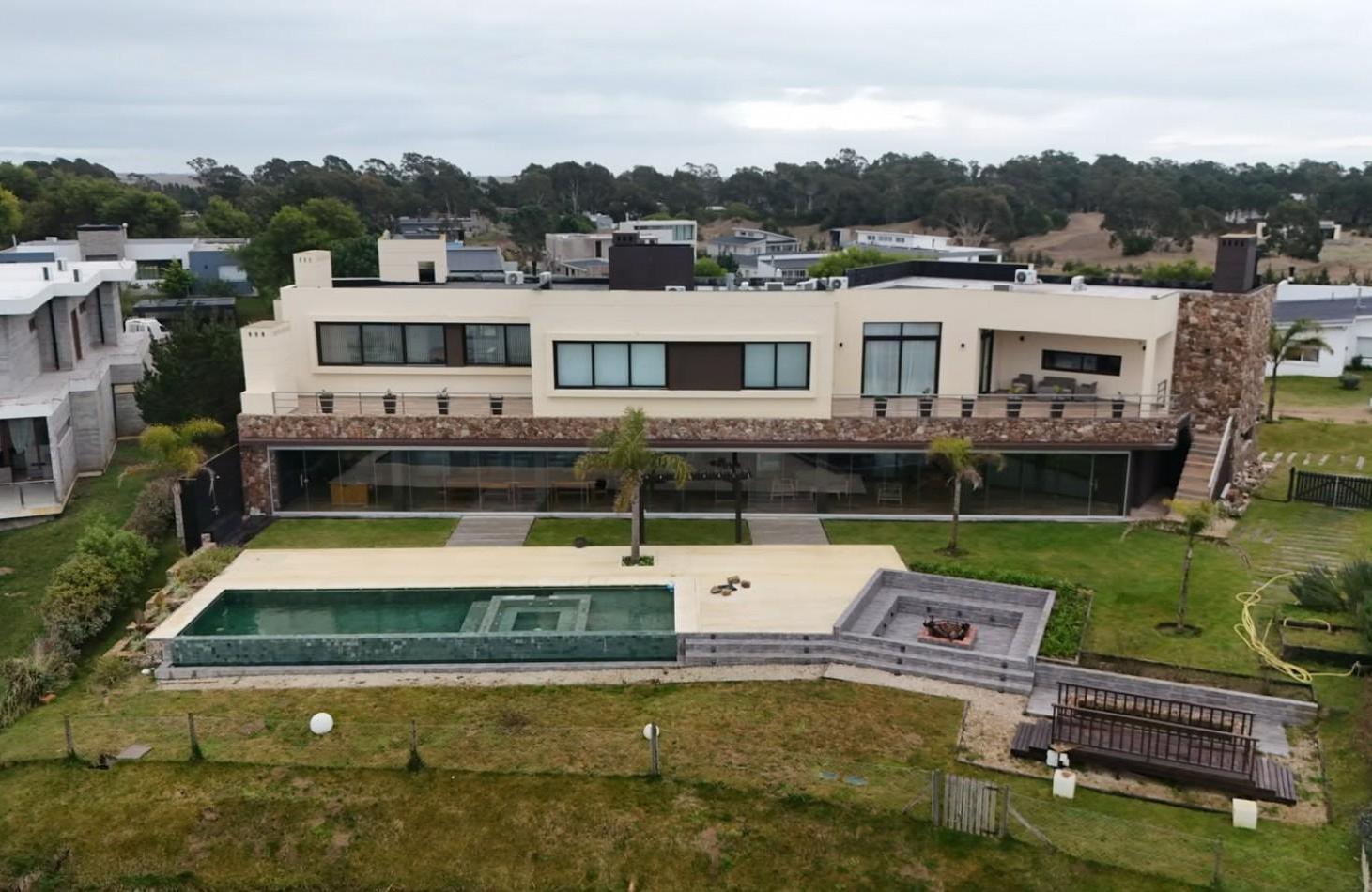 Foto de Casa con vista al lago Costa Esmeralda., imagen 2
