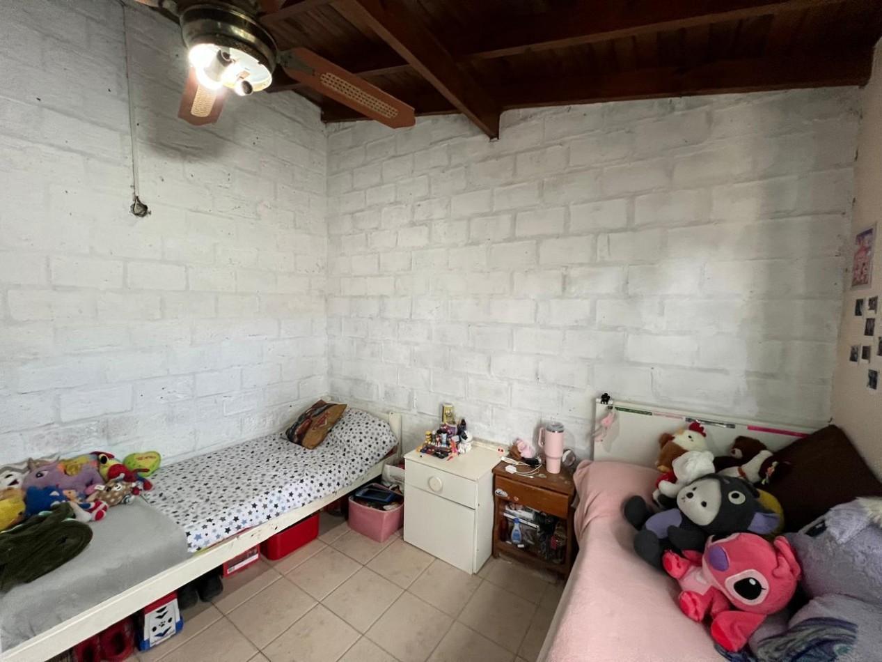 Foto de Venta de Casa mas Departamento en Ostende-Pinamar, imagen 2