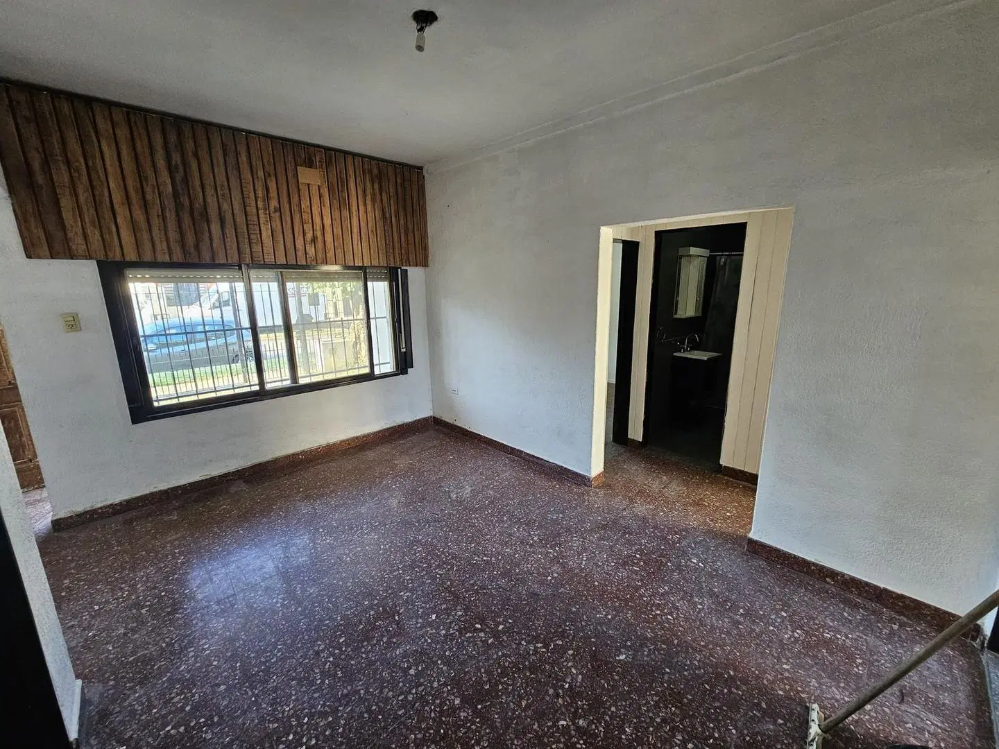 Casa 4 ambientes en alquiler Ituzaingo 2
