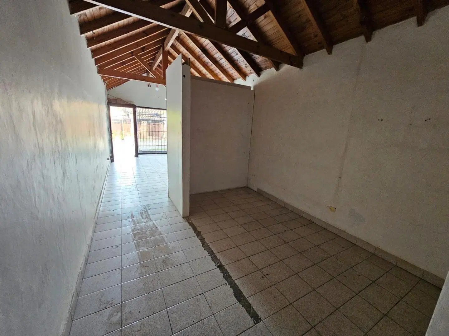 Local Alquiler Castelar norte 4