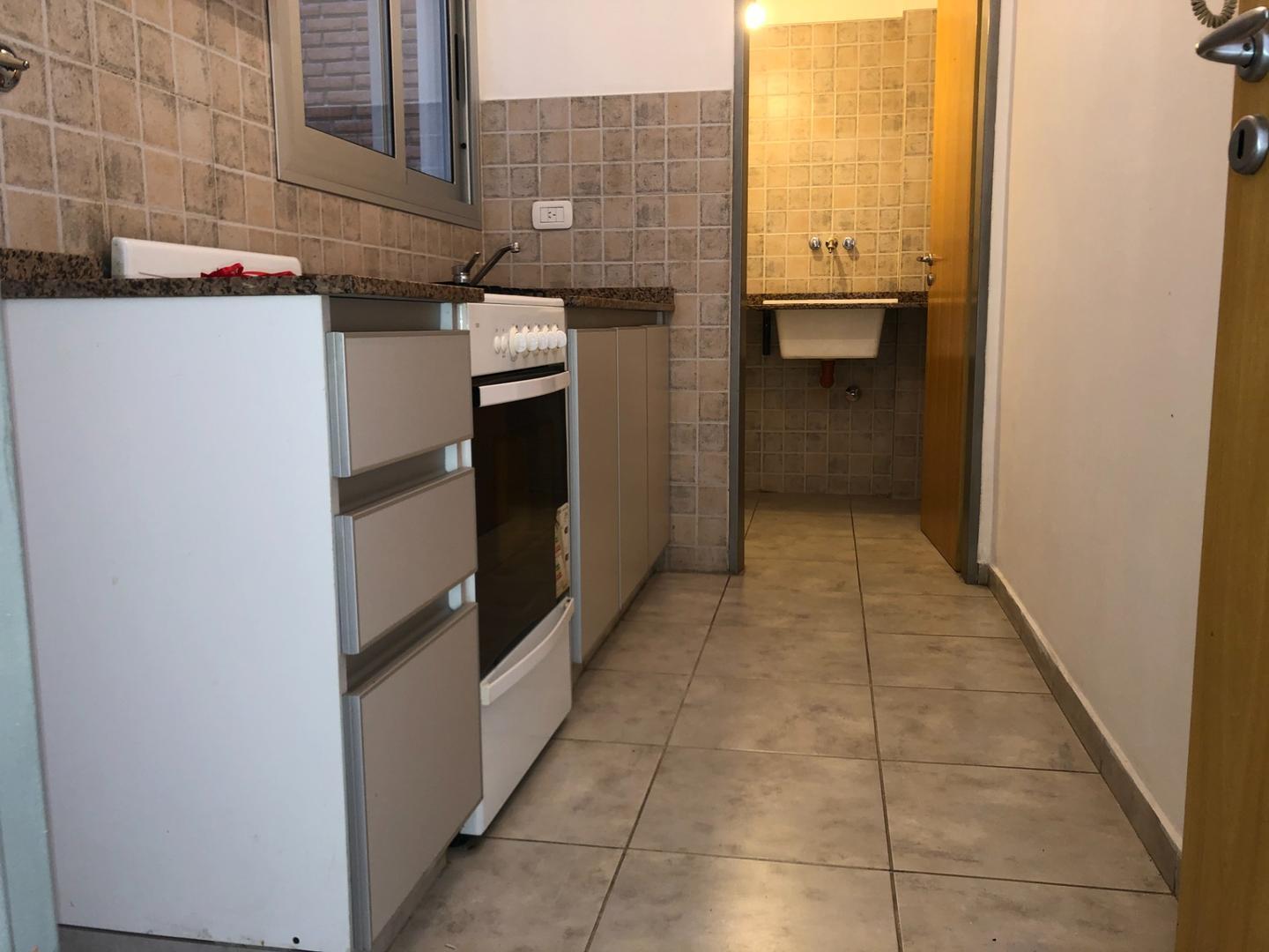 Foto de Departamento 2 ambientes alquiler castelar norte, imagen 5