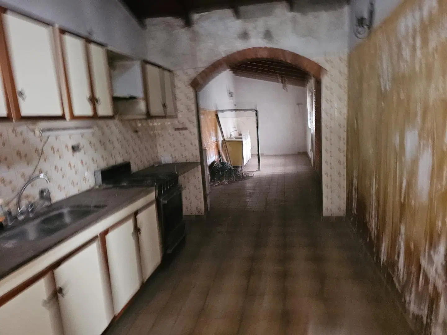 PH 3 Ambientes en Planta Baja con Cochera y Patio - Castelar 8