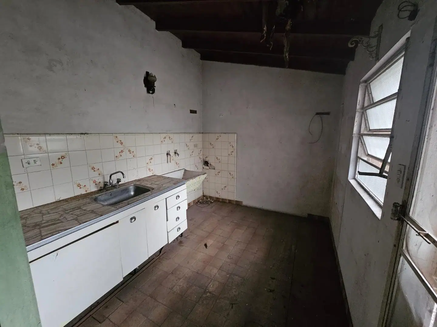 PH 3 Ambientes en Planta Baja con Cochera y Patio - Castelar 4