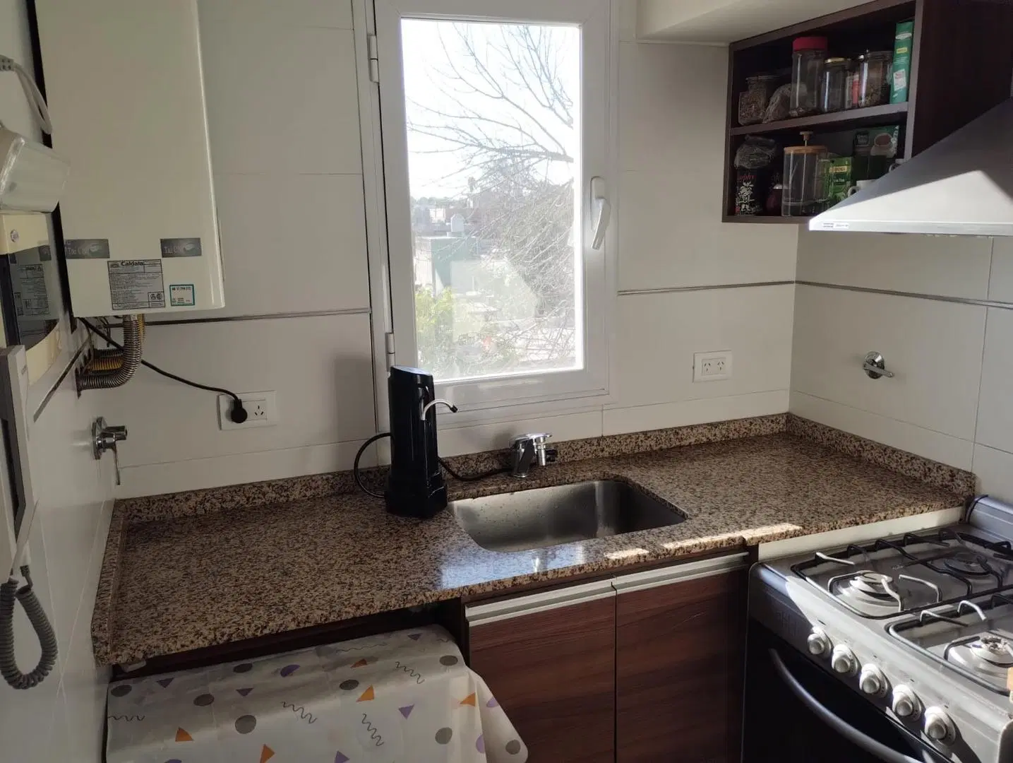 Departamento dos ambientes en venta Ituzaingo 4