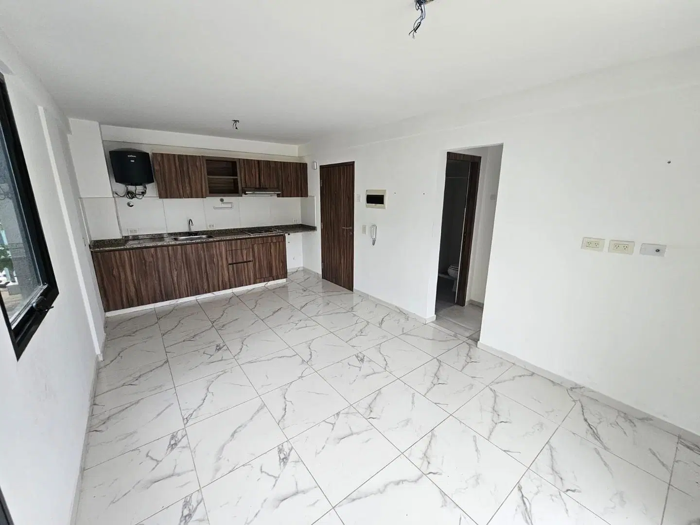 Departamento Alquiler dos ambientes Moron 3