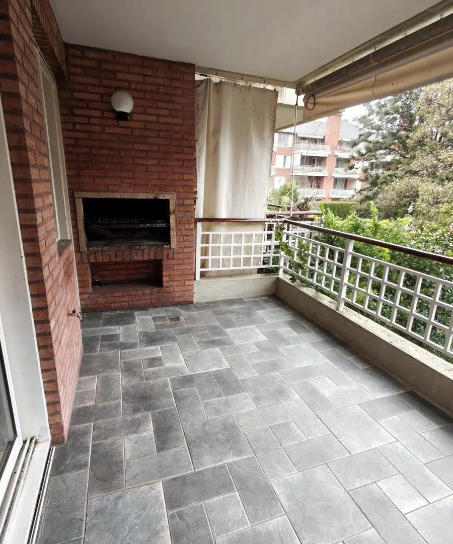 Excelente Departamento 2 dormitorios en Jardines De San Isidro 5