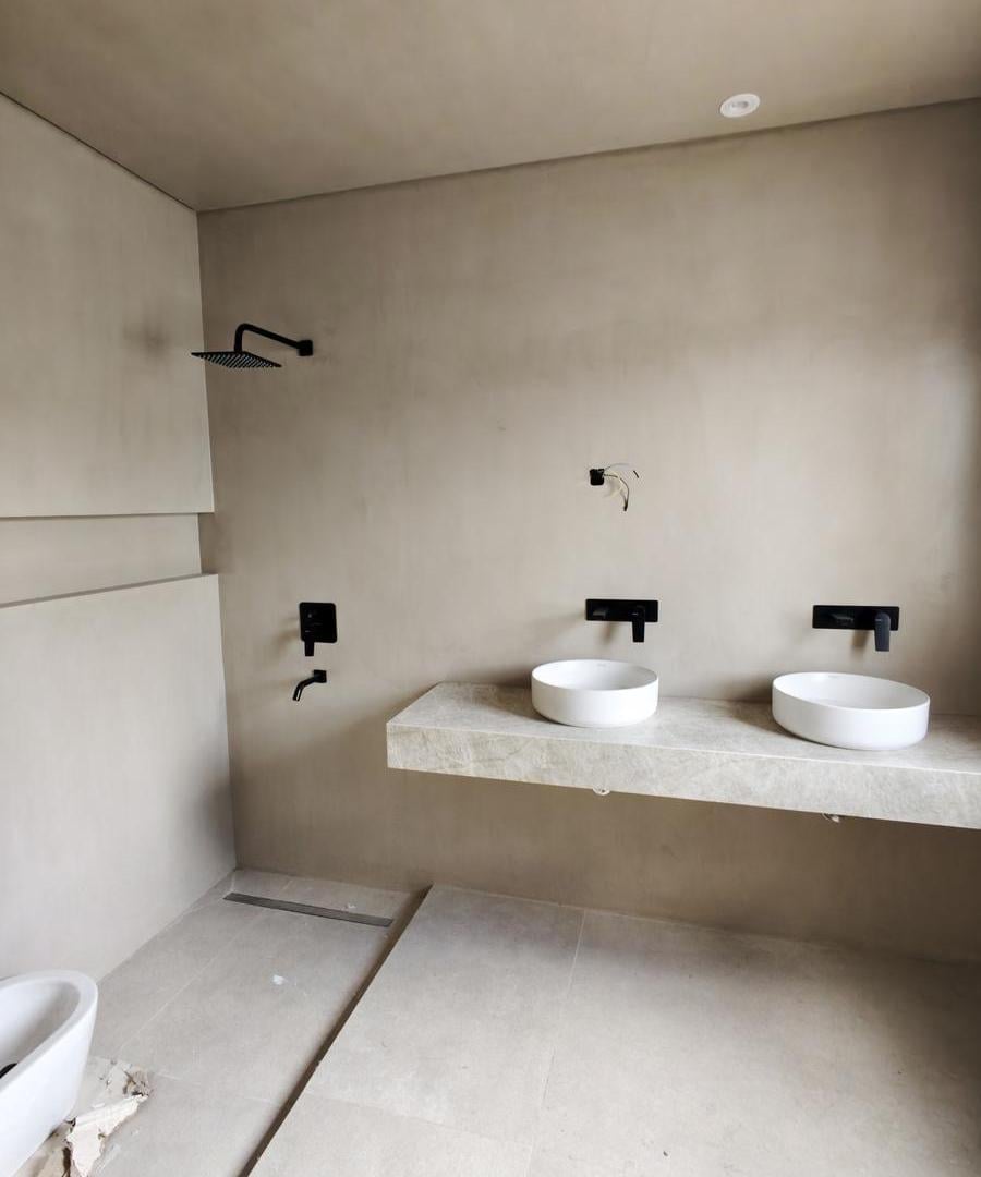 Foto de Excelente casa a estrenar en lote interno de Carpinchos, imagen 2