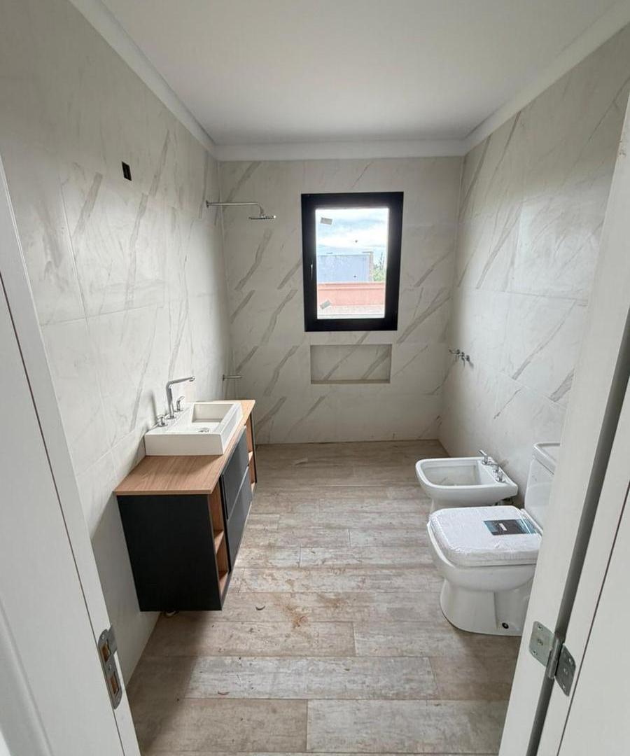 Foto de Muy buena Casa en Vila Marina, imagen 3