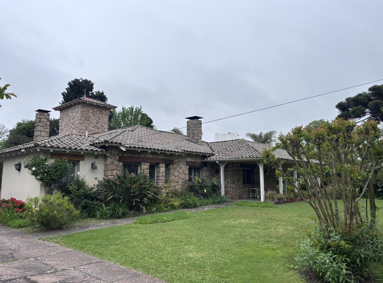 Foto de Casa en Las Lomas-Jockey a Valor Terreno !!!, imagen 4