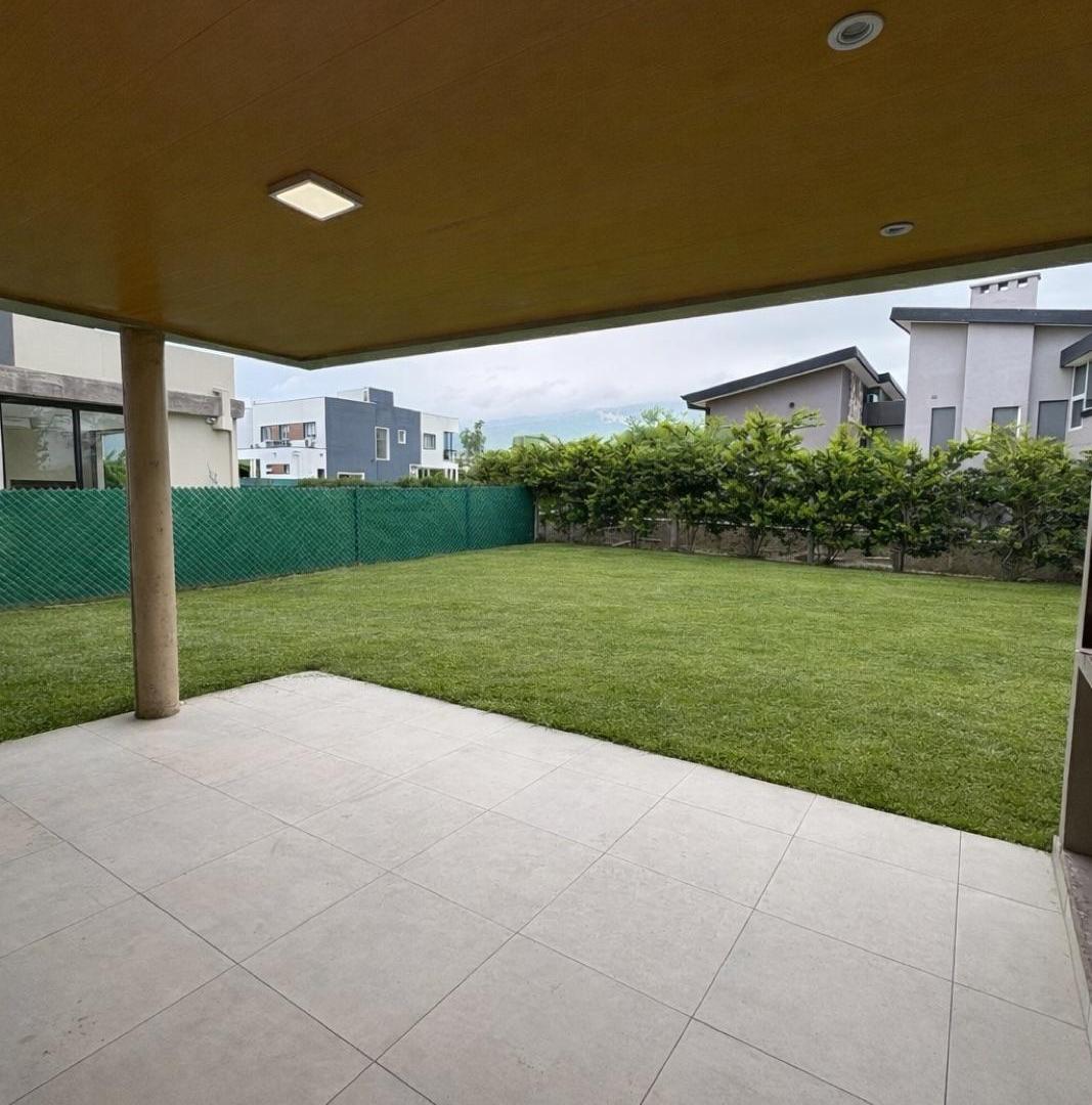 Foto de Casa - Countries/B.Cerrado (Yerba Buena), imagen 2