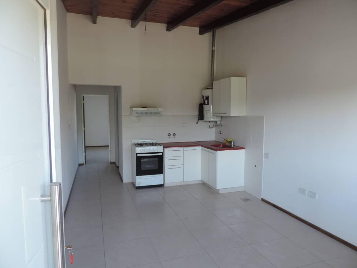 Foto de ALQUILER DE DEPARTAMENTO COMPLEJO ESTUDIANTIL., imagen 2
