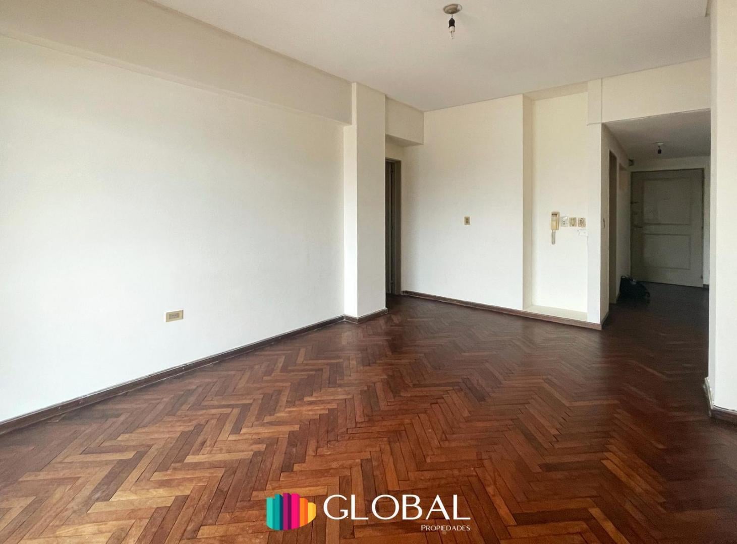 Departamento de 2D en alquiler