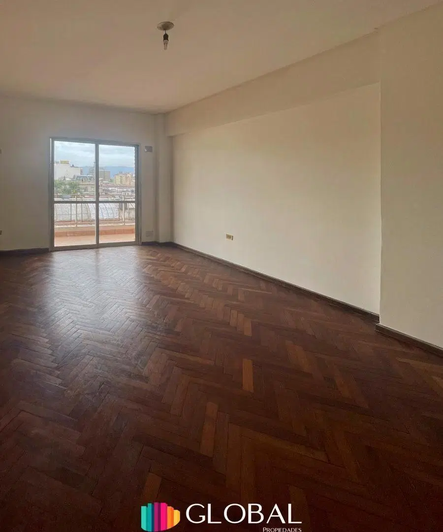 Departamento de 2D en alquiler 2