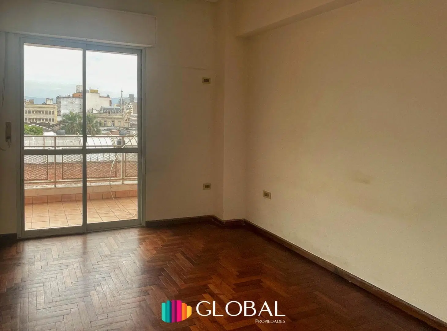 Departamento de 2D en alquiler 4