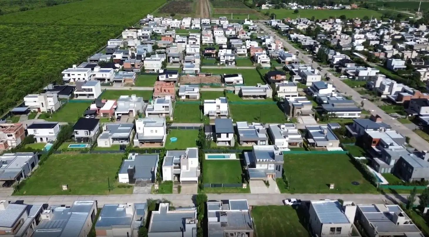 Terreno Central en Venta en Alto Verde 3 4