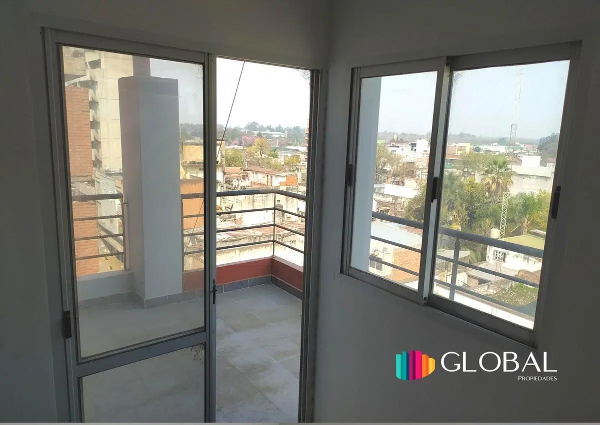 Duplex en 5to piso en Mendoza primera cuadra 4