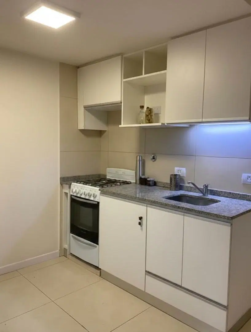 Mono excelente Torre Argia Frente a Plaza San Martin - Lavalle al 700 - Barrio Sur 5