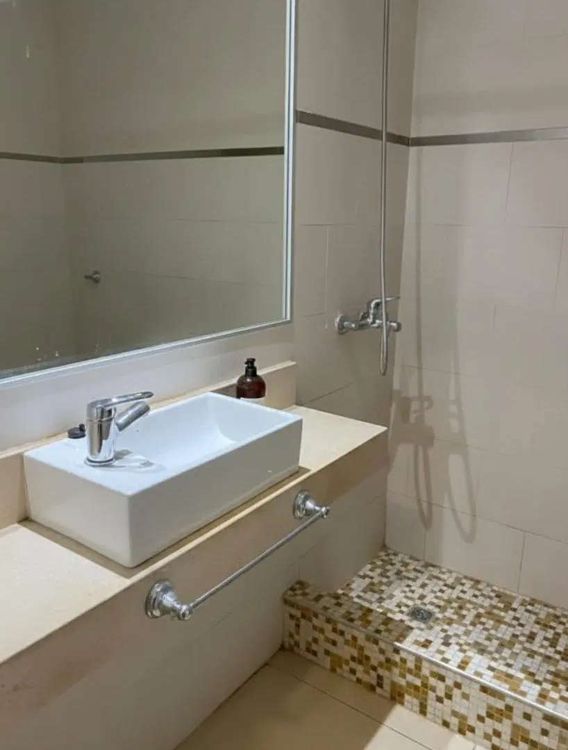 Mono excelente Torre Argia Frente a Plaza San Martin - Lavalle al 700 - Barrio Sur 2