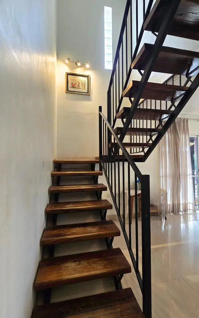 Excelente casa esquina en calle La Rioja y Los Narajos a metros de Solano Vera al 1100 8