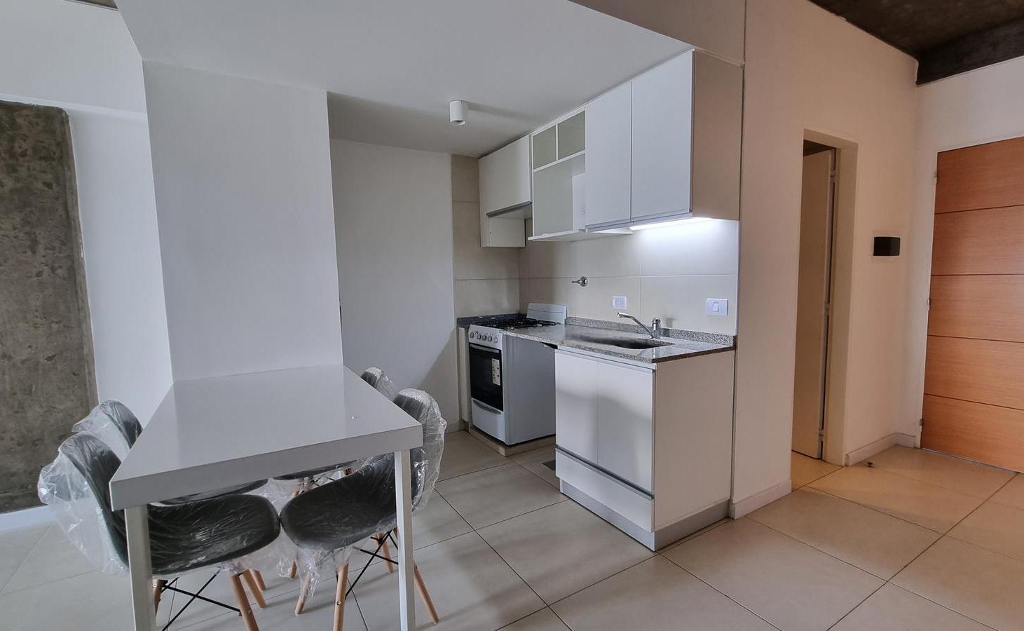 Foto de Excelente Studio en Barrio Sur Frente a Plaza San Martin - Lavalle al, imagen 4
