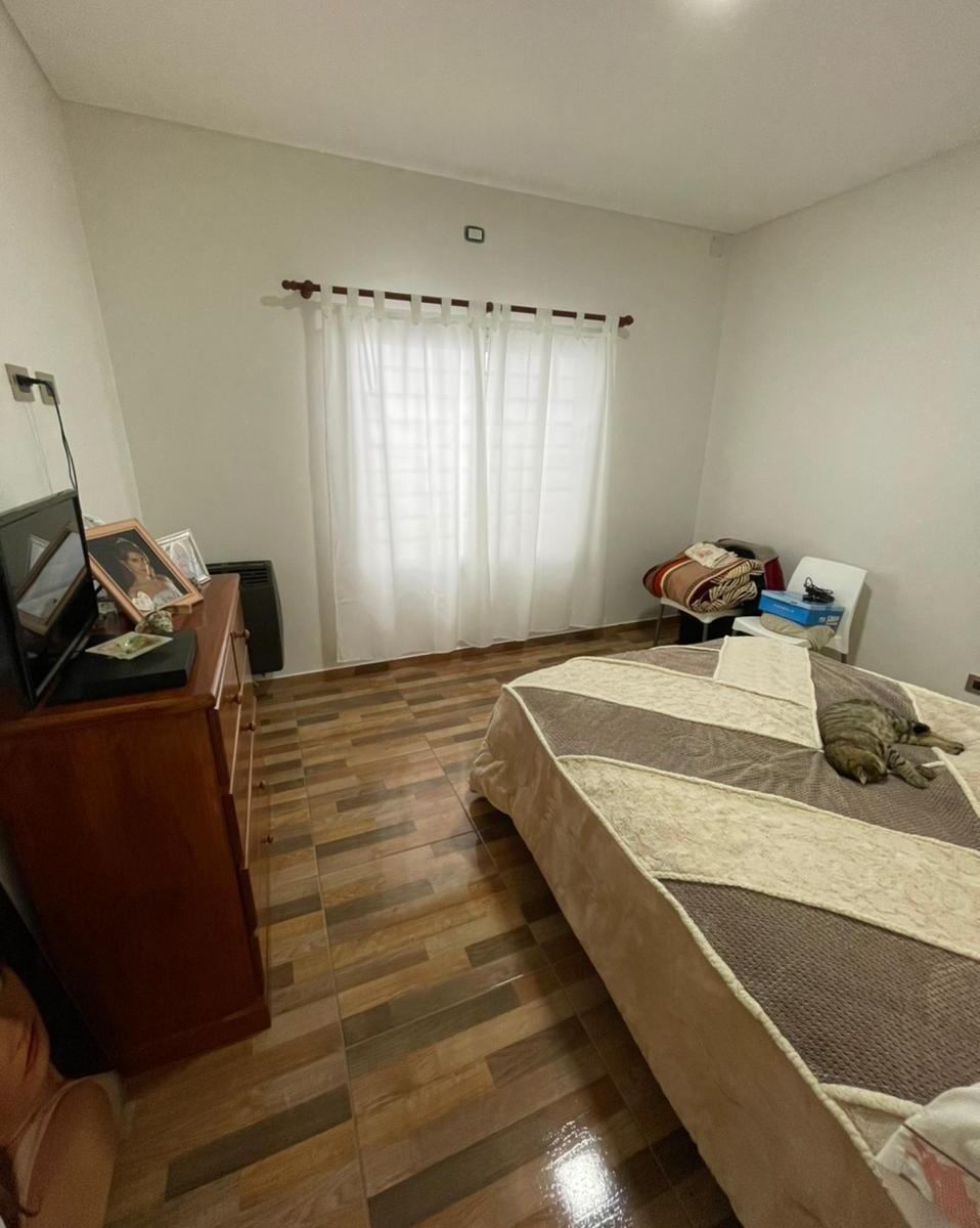 Oportunidad Departamento en Aristobulo del Valle N°76; Florencio Varela 3