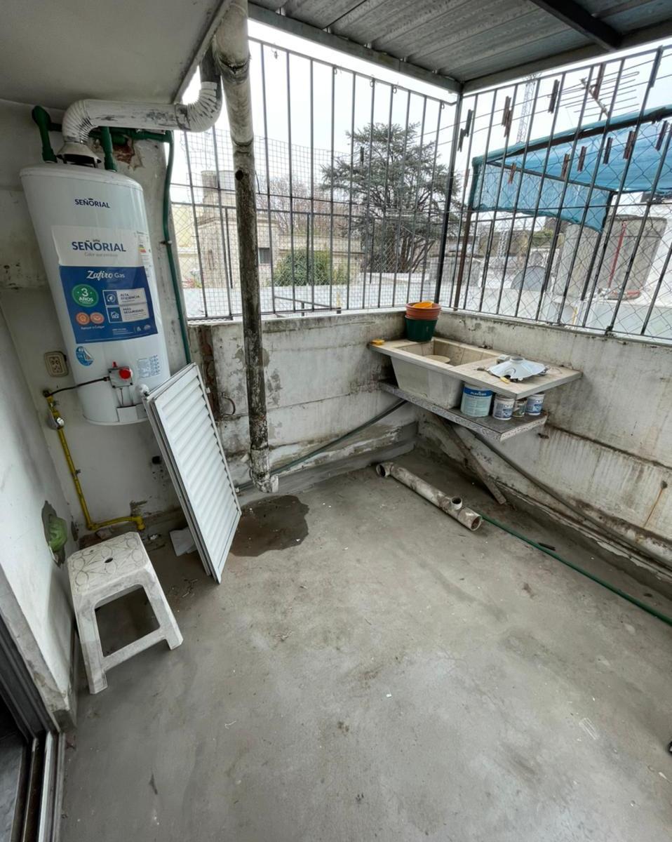 Oportunidad Departamento en Aristobulo del Valle N°76; Florencio Varela 1