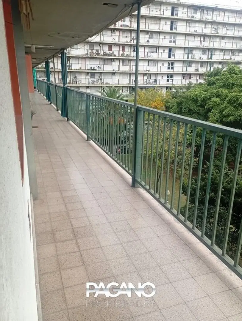 Departamento de 3 dormitorio en edif. empleados de comercio 2