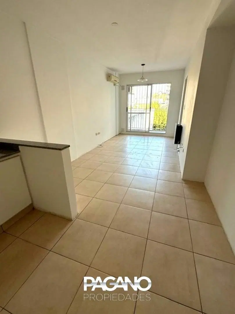 Departamento de 1 dormitorio con poca antigüedad 4