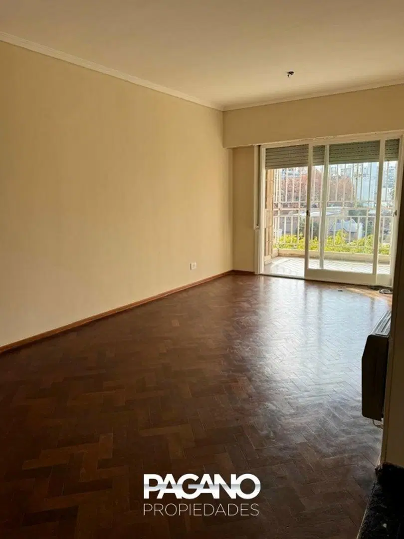 Semipiso con cochera en Barrio Martin 4