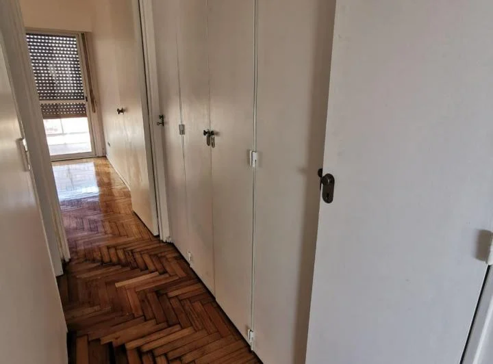DUEÑO ALQUILA SEMI PISO CON BALCON 4