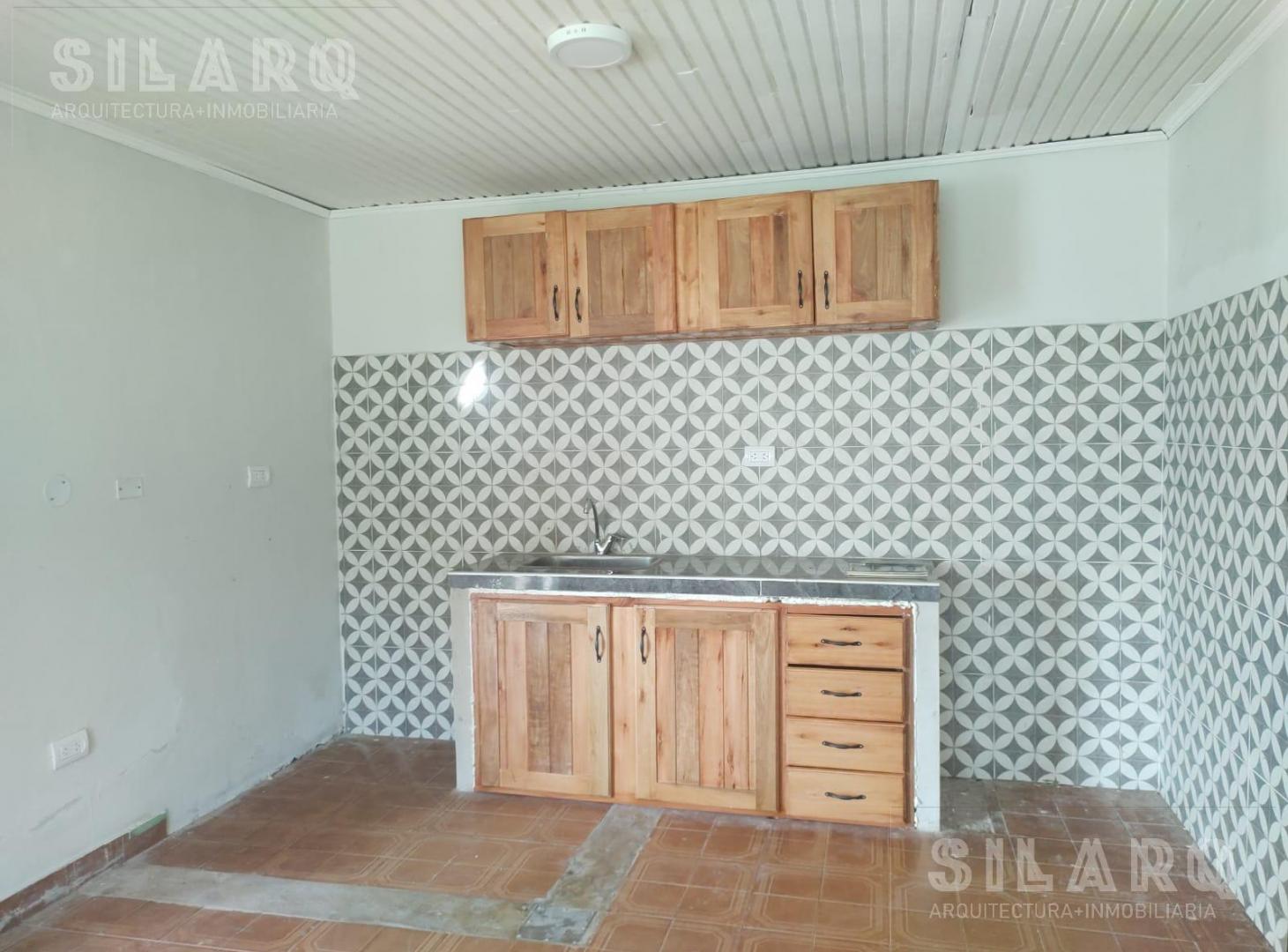 Foto de OFERTA! Casa en Venta de 3 Dormitorios completamente renovada, gran, imagen 4
