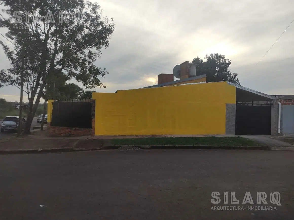 Alquilo Casa de 2 dormitorios en Barrio Cocomarola Oeste Posadas Misiones 4