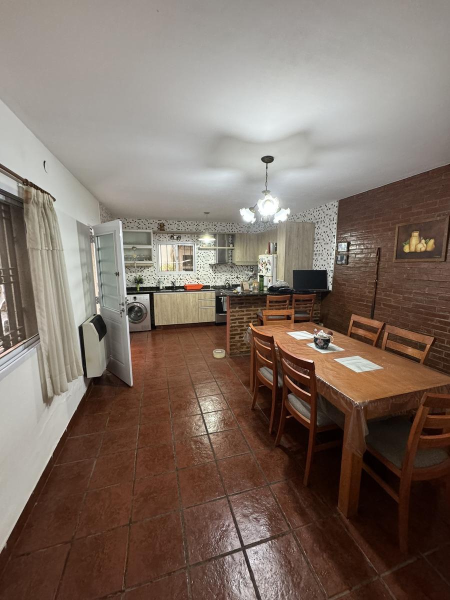 Rosas Al 1700 - 3 Dorm. - Patio 2