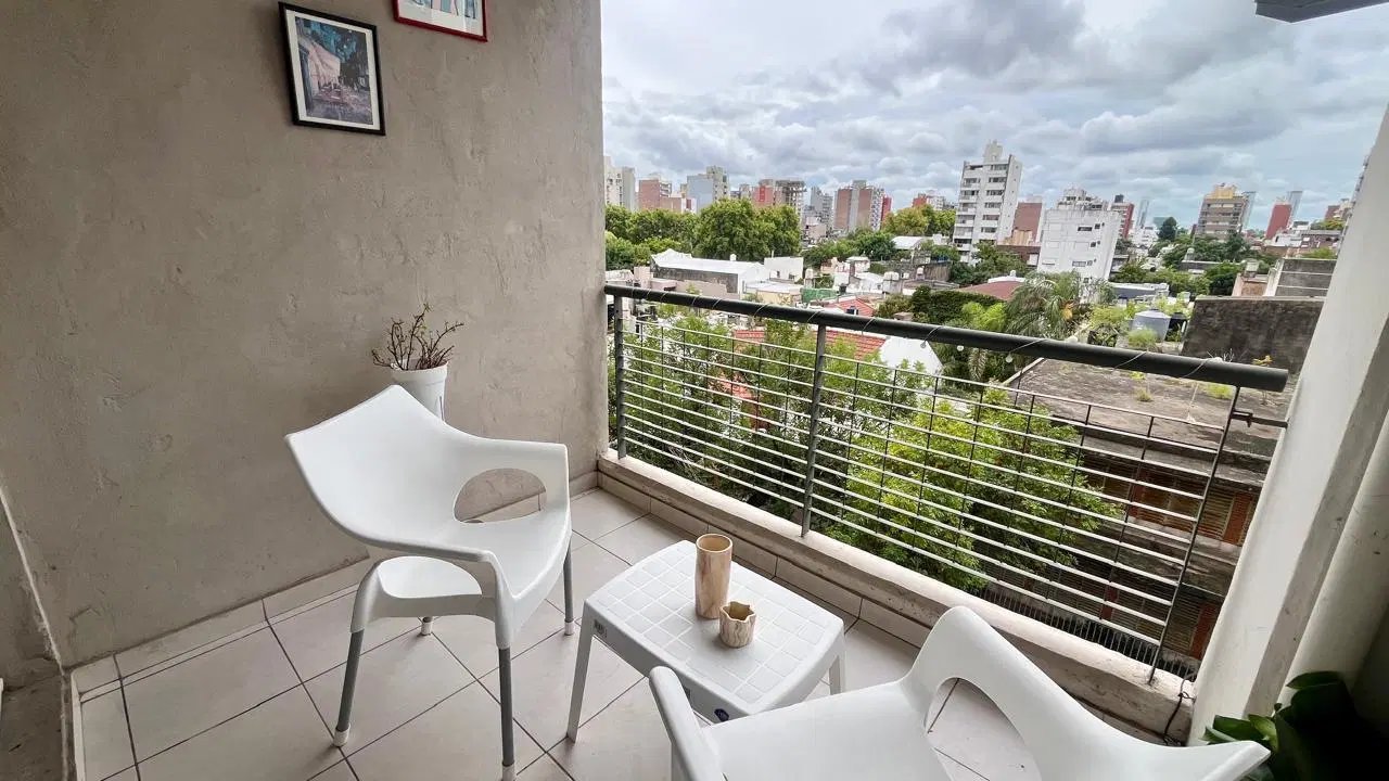 Venta Monoambiente - doble balcón 1