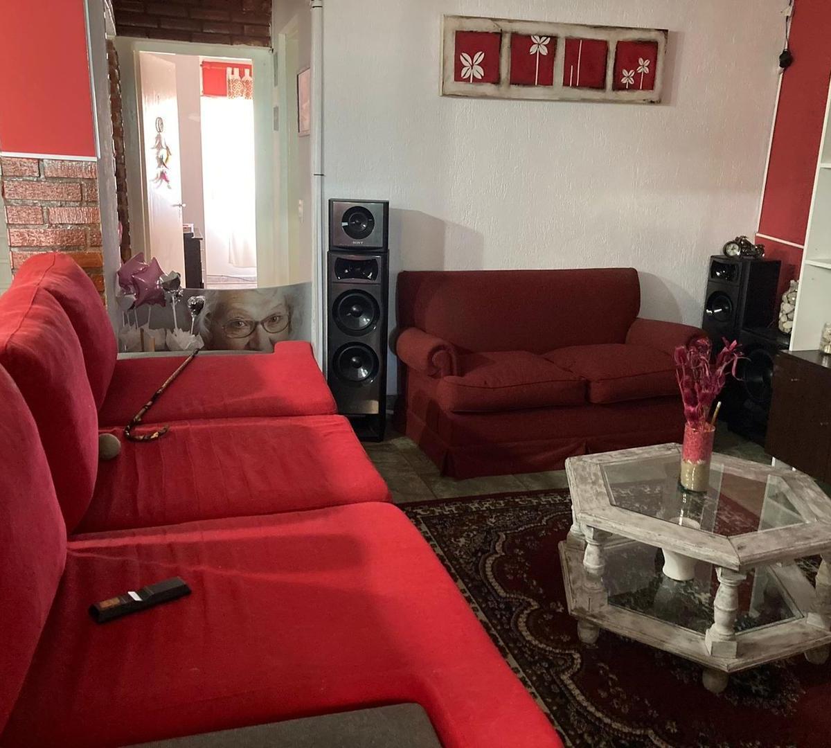 Casa 5 Ambientes en 2 Plantas 4