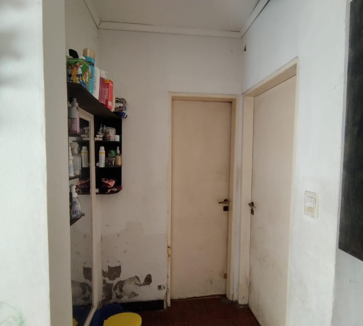 Foto de CASA 5 AMBIENTES + 2 DEPARTAMENTOS 3 AMBIENTES, imagen 4
