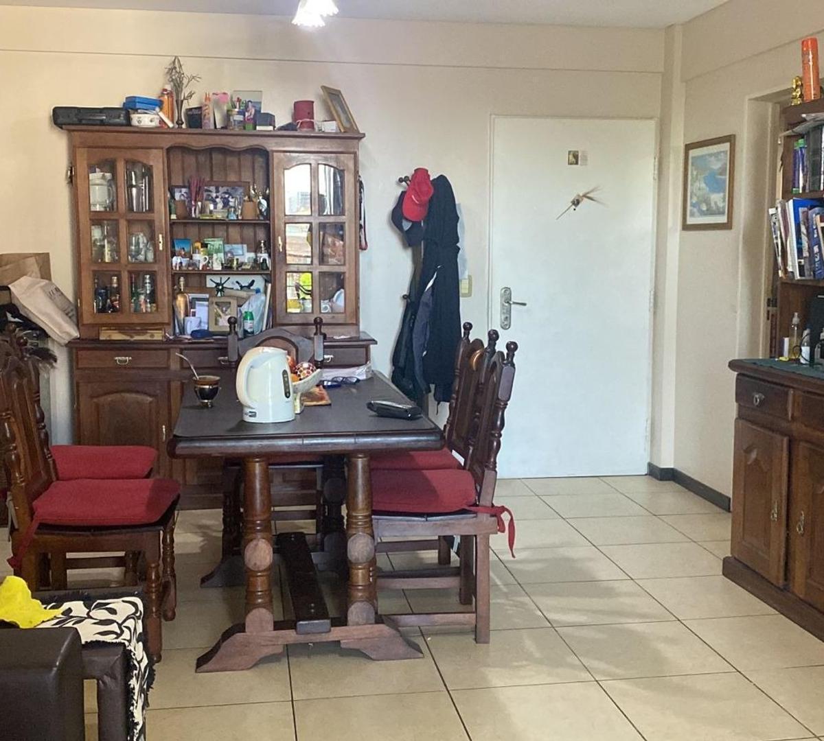 DEPARTAMENTO 3 AMBIENTES CON COCHERA